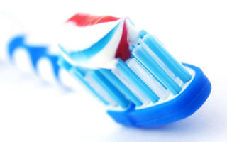Какой зубной пастой лучше пользоваться